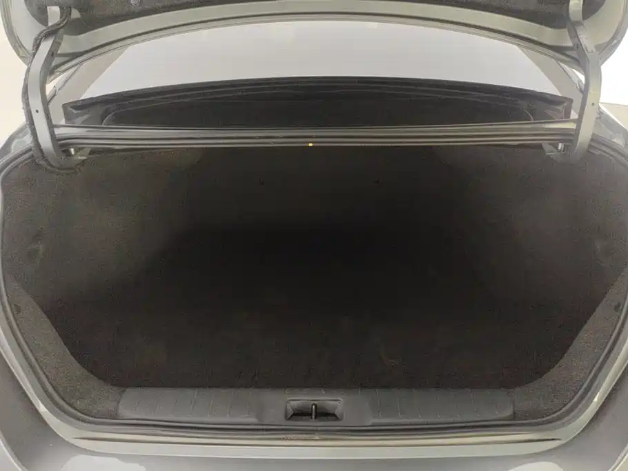 Nissan SYLPHY, миниатюра 4
