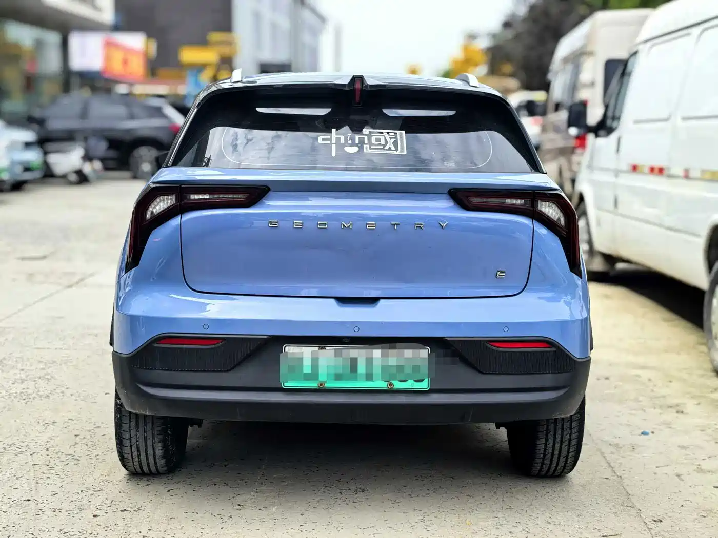 Фото 3 - Geely Geometry E Firefly