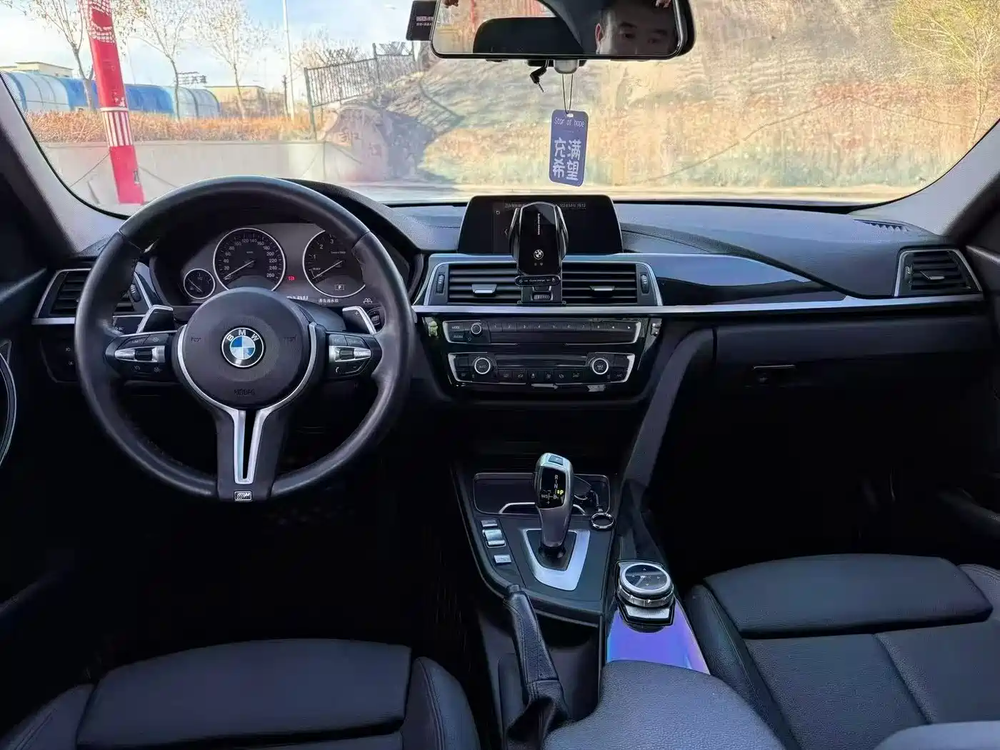 BMW 3 Series 2018 320i M Sport Package фото 5