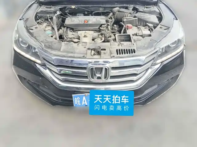 Honda Accord 2015 2.0L LXS Elite — фото 3