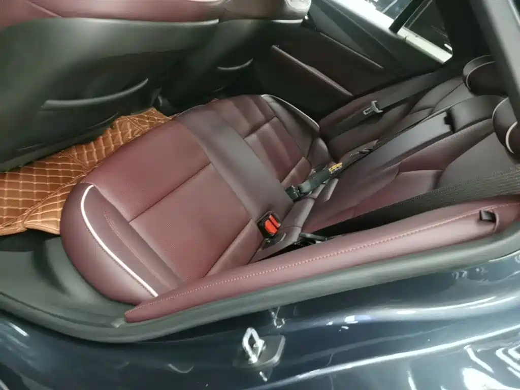 Cadillac CT4 2021 28T Premium Edition фото 17