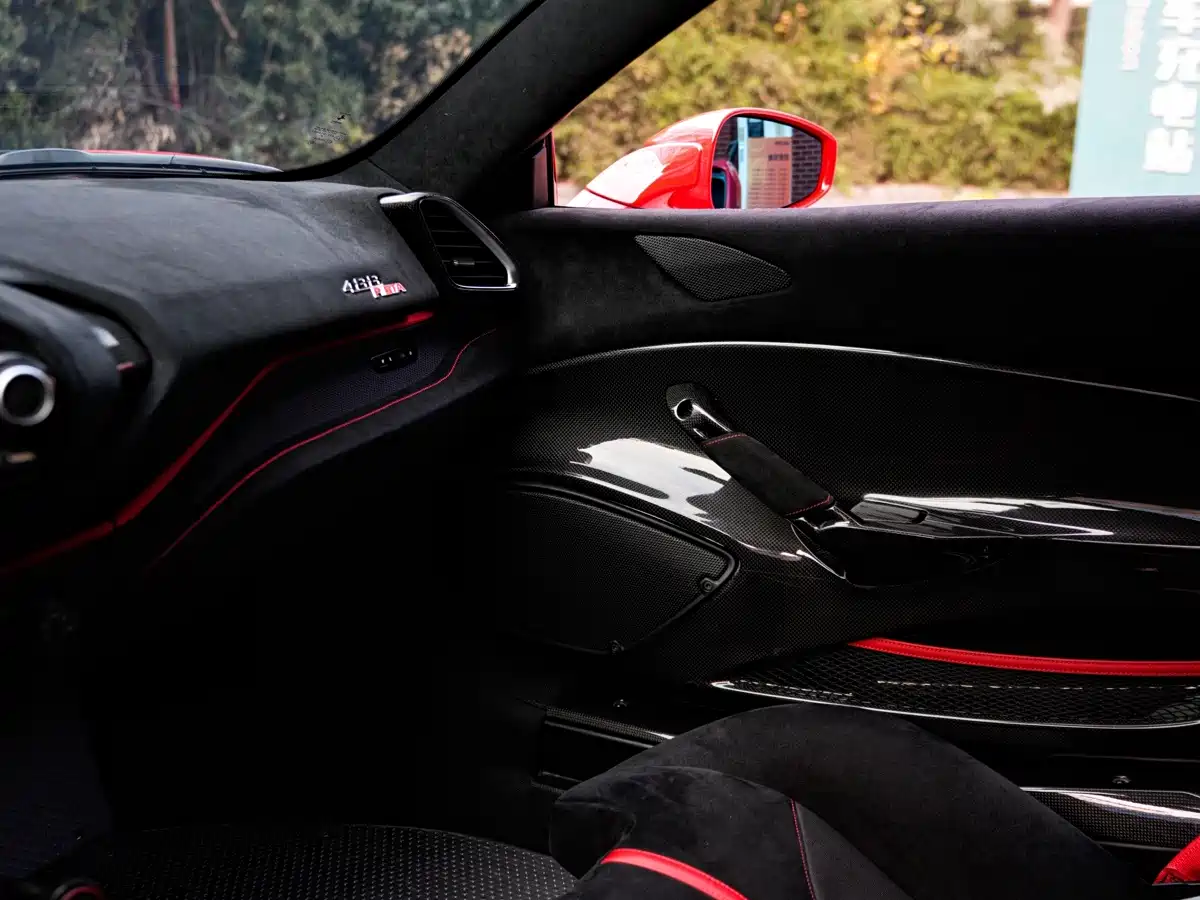 Ferrari 488 2020 2018 488 Pista