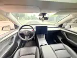 صورة 9 - Tesla Model Y