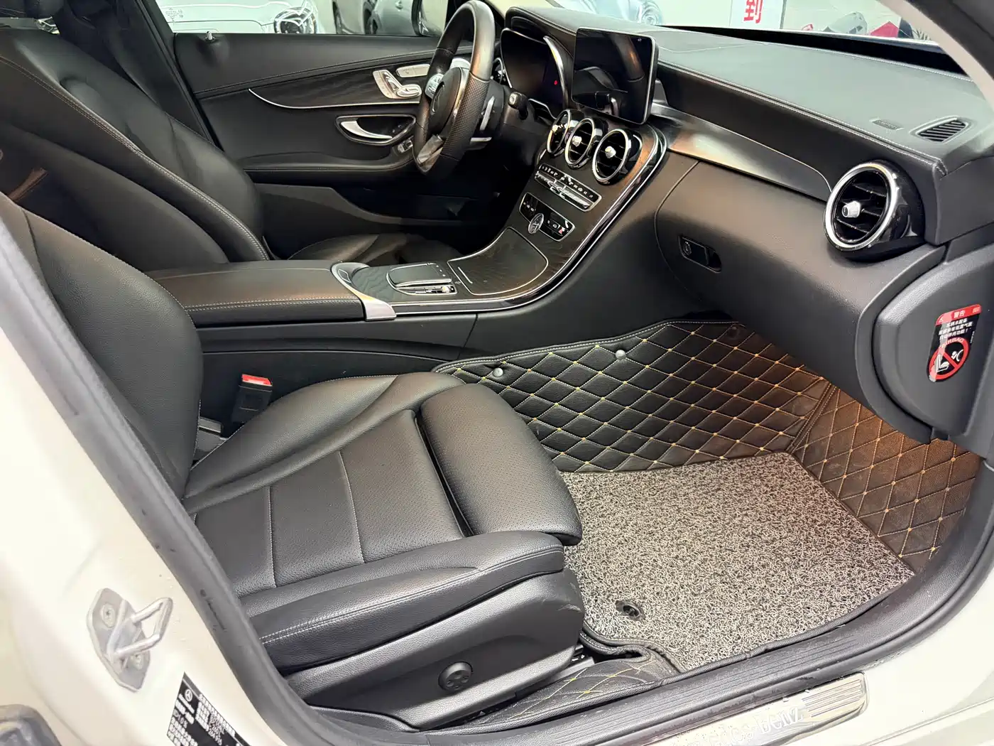 Mercedes-Benz C-Class 2021 C 260 L Sport Starry Exclusive Edition фото 6