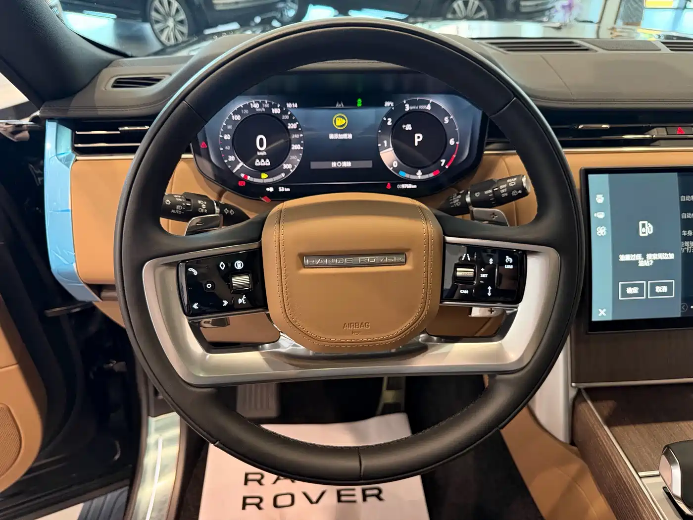 Land Rover Range Rover 2025 3.0 L6 400PS Flourishing Era Extended Wheelbase фото 7