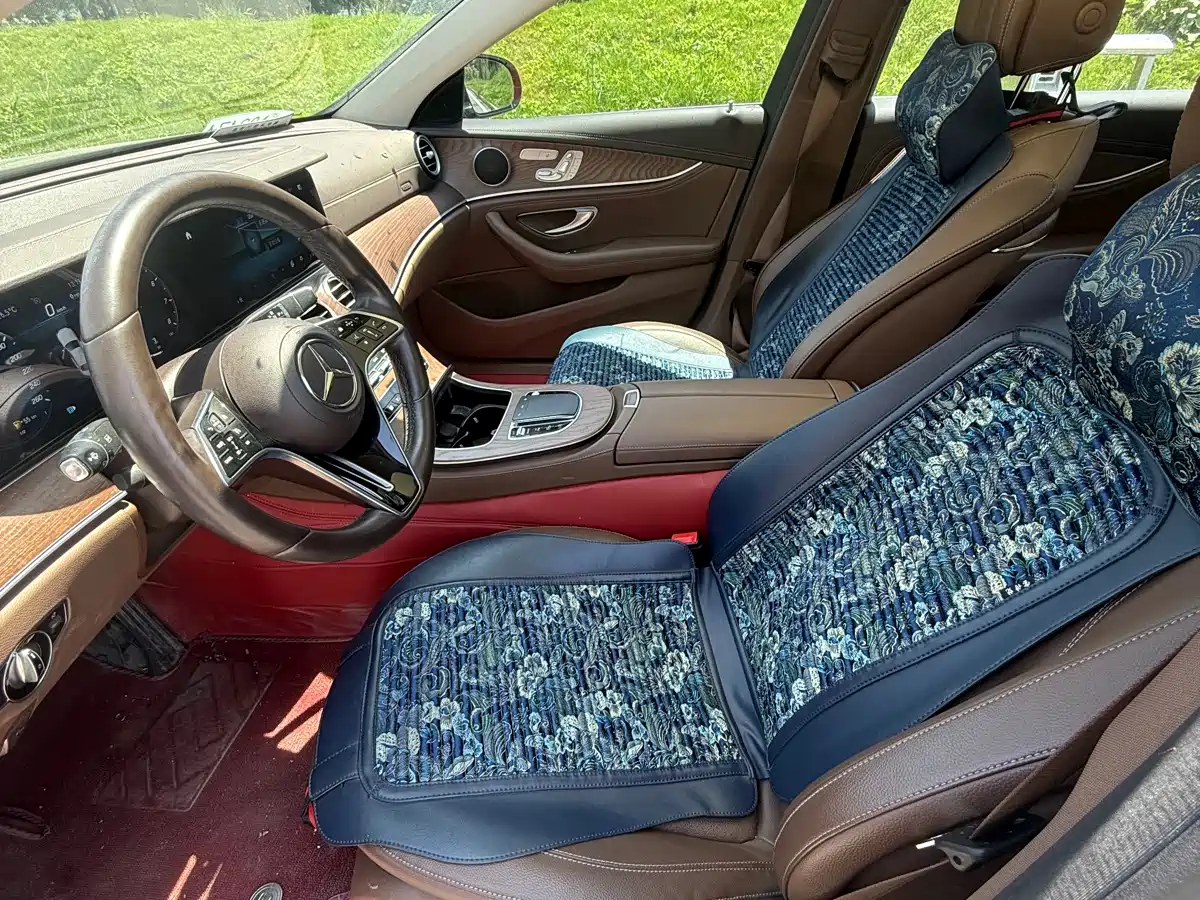 Mercedes-Benz E-Class 2022 E 300 L Fashion фото 4