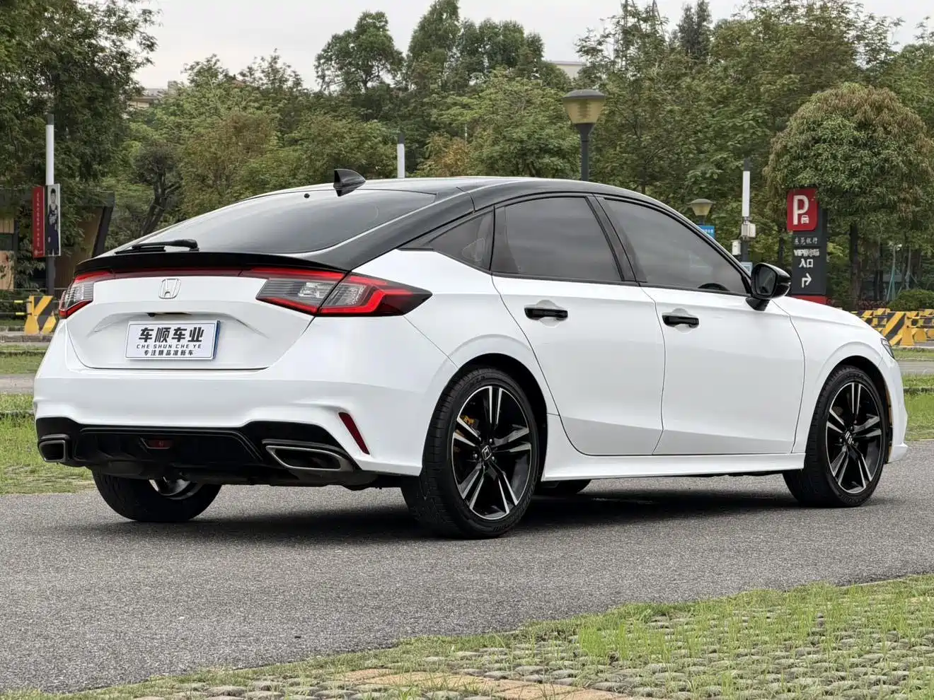 Honda Integra 2023 2023 HATCHBACK 240TURBO CVT Phantom Night Premium Edition