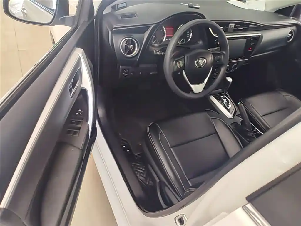 Toyota Levin 2018 185T CVT Prestige Edition China VI фото 16