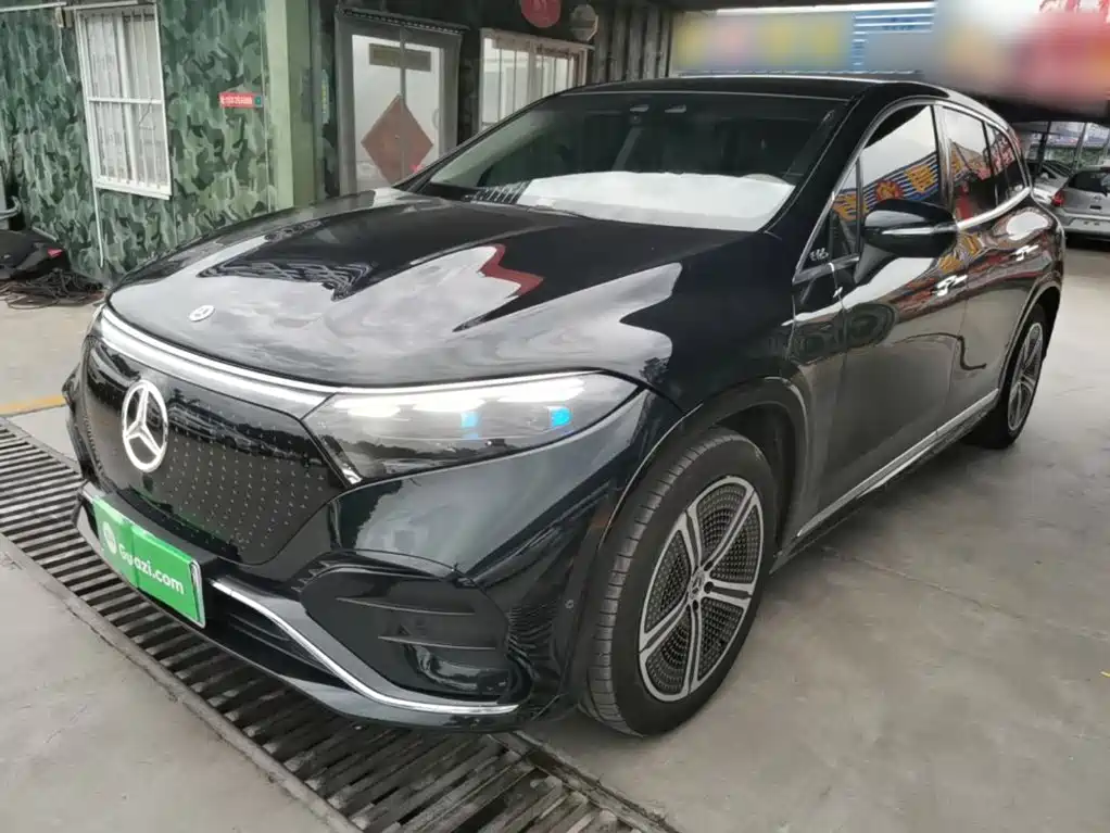 Mercedes-Benz EQS SUV 2023 450+