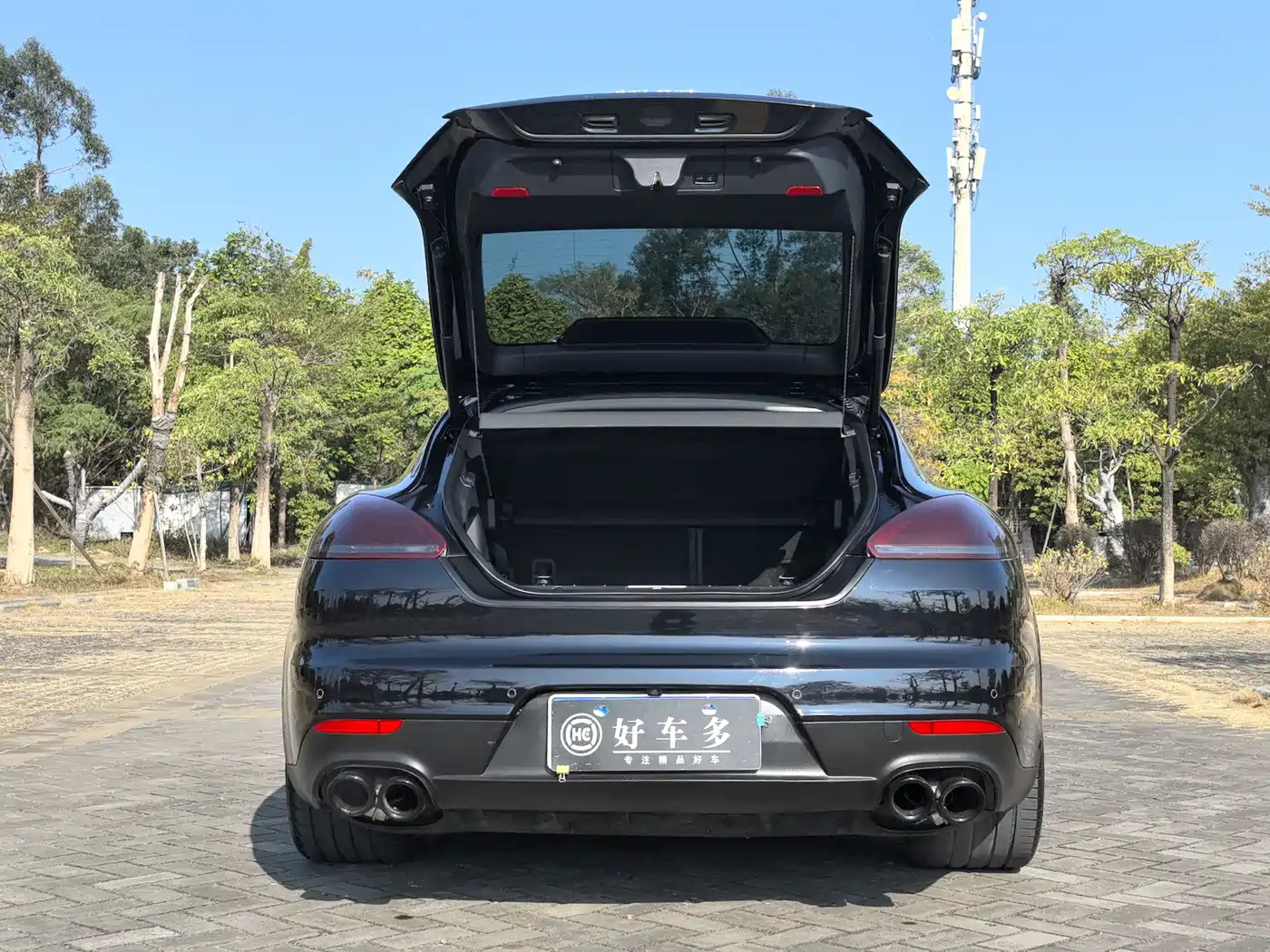 Porsche Panamera 2014 Panamera 3.0T фото 8