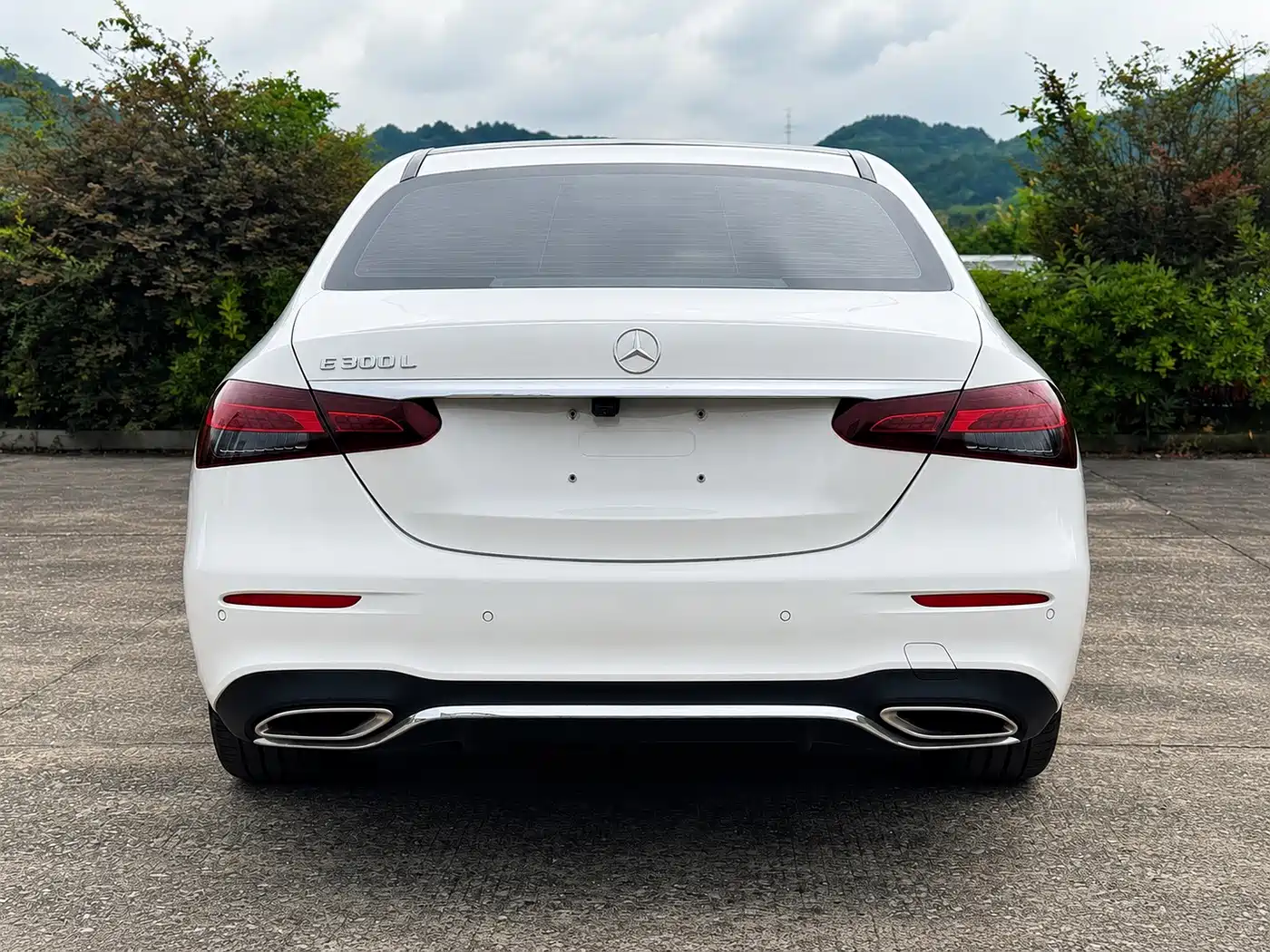 Mercedes-Benz E-Class, миниатюра 5