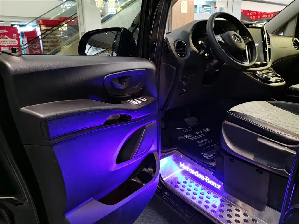 Mercedes-Benz Vito 2016 2.0T Elite Edition фото 5