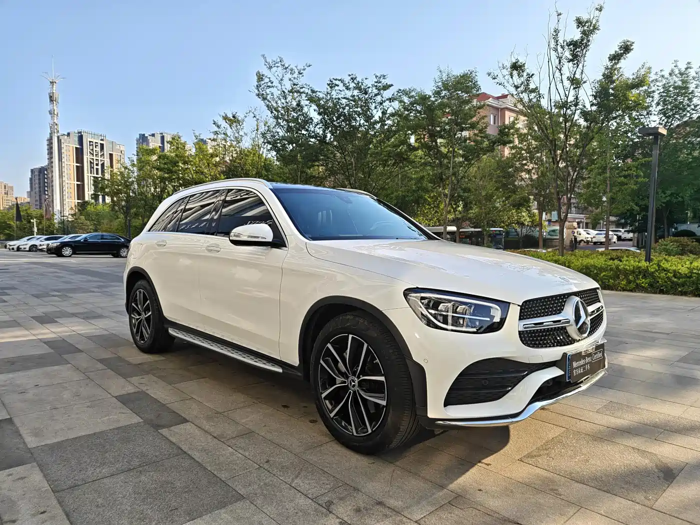 Mercedes-Benz GLC 2020 GLC 260 L 4MATIC Luxury фото 4