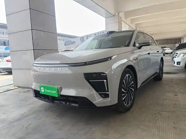 Exeed Exlantix ET 2024 Extended Range 240 Ultra AWD