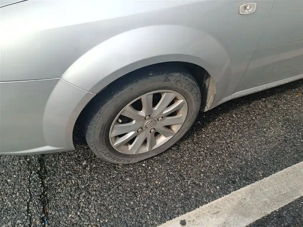 Buick Excelle 2015 1.5L Automatic Classic фото 23