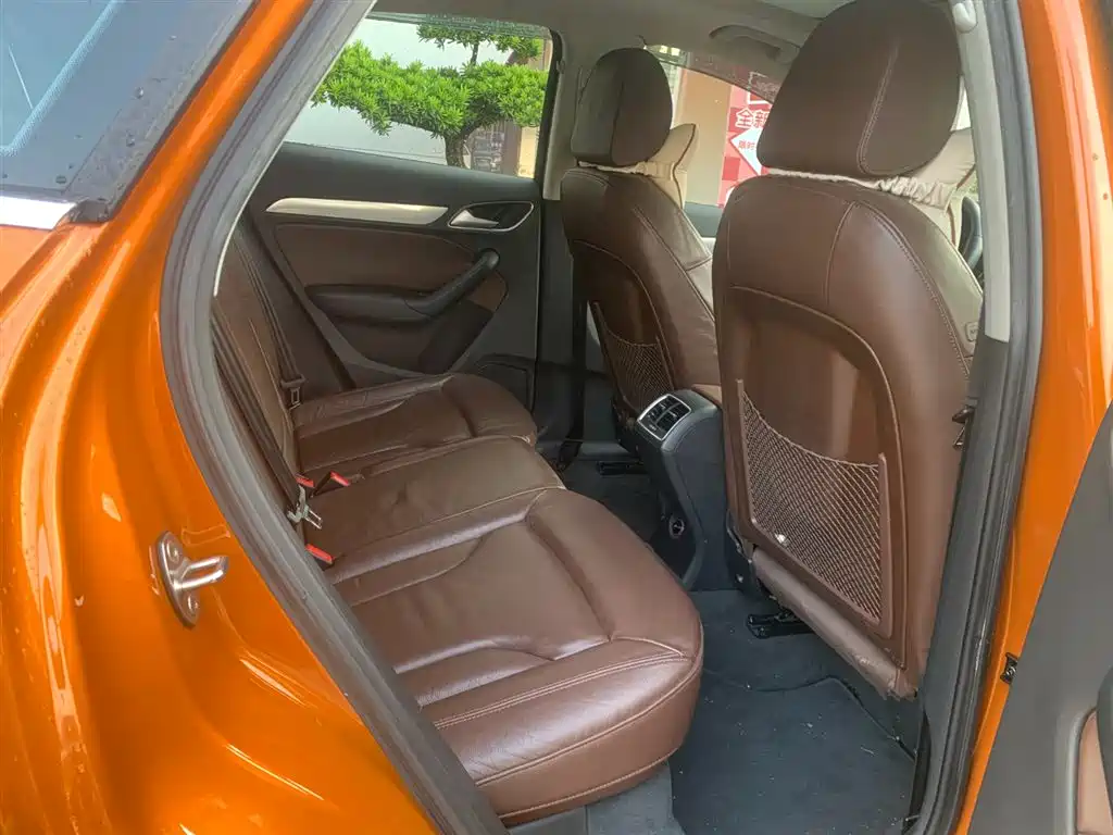 Audi Q3 2015 35 TFSI Comfort фото 8