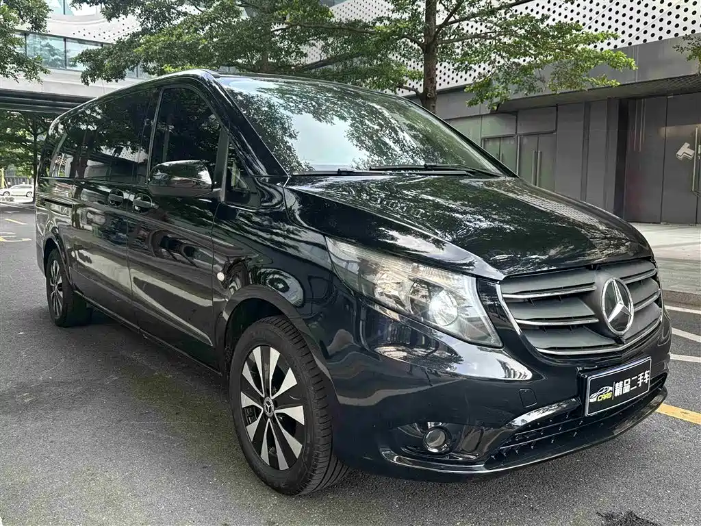 Mercedes-Benz Vito 2021 2.0T Elite 7-Seater фото 3
