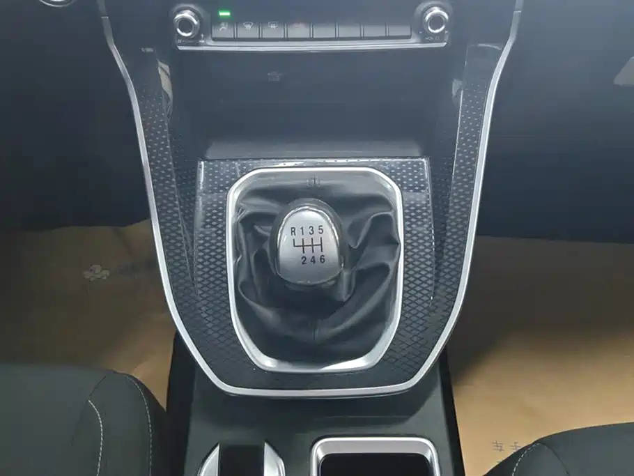 Haval M6 2021 PLUS 1.5T Manual Elite Smart Connect фото 16