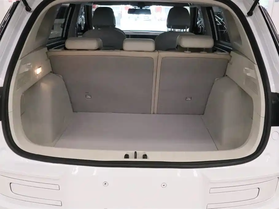 GEELY AUTOMOBILE GEELY ICON