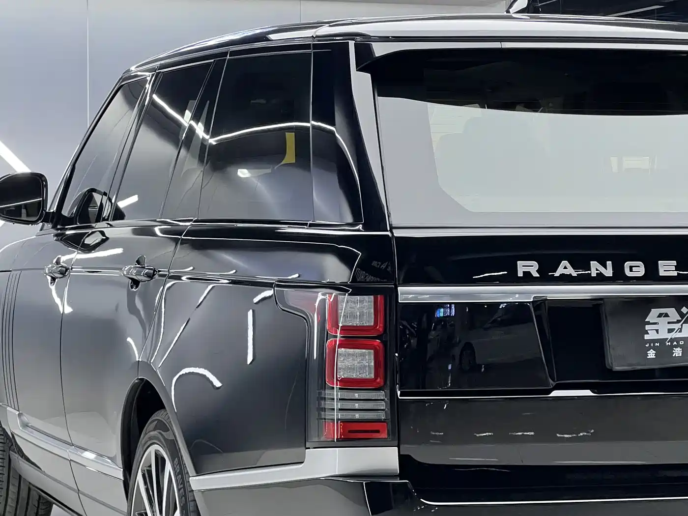 Land Rover Range Rover 2017 3.0 SC V6 Vogue фото 35