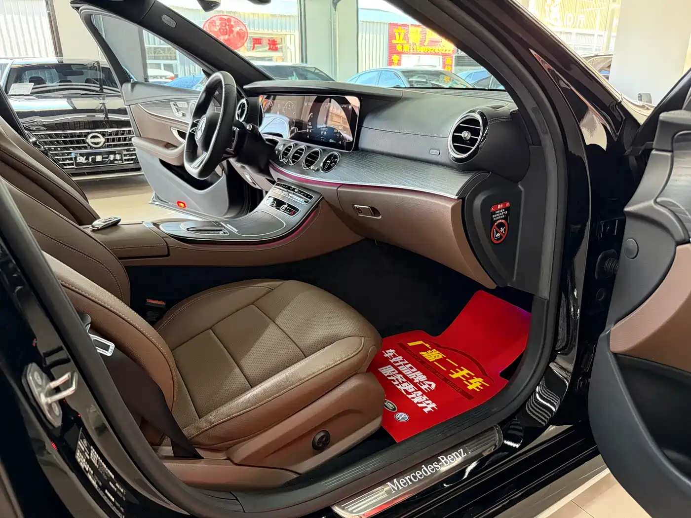 Mercedes-Benz E-Class 2023 E 300 L Sport Fashion фото 9
