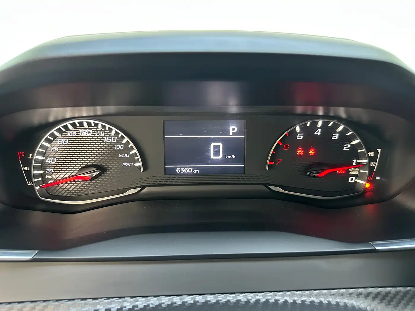 Peugeot 2008 2025 2022 230THP THE ONE