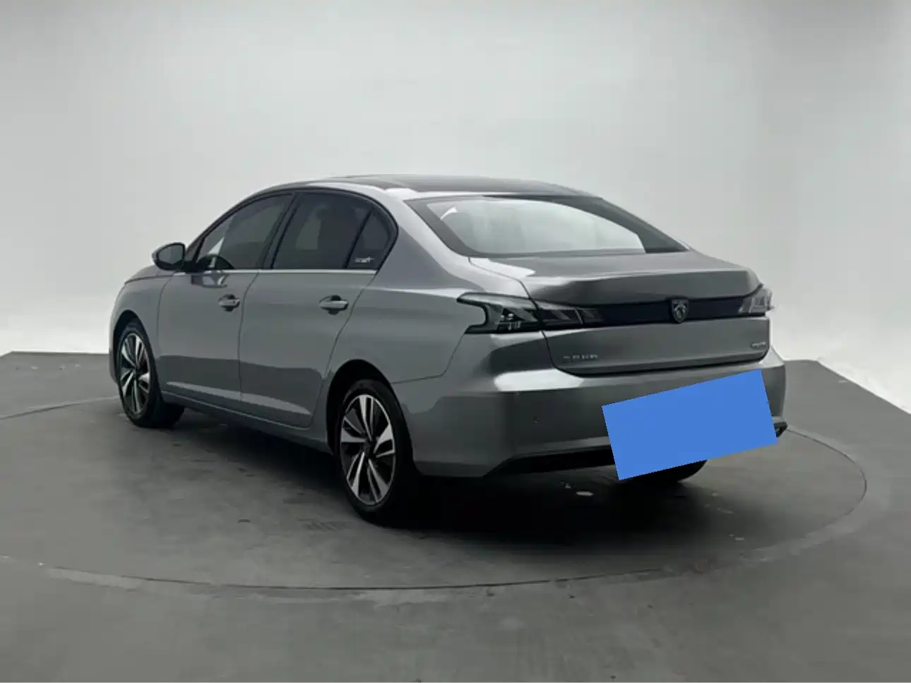 Peugeot 408 2022 1.6T Light Chaser Edition фото 4