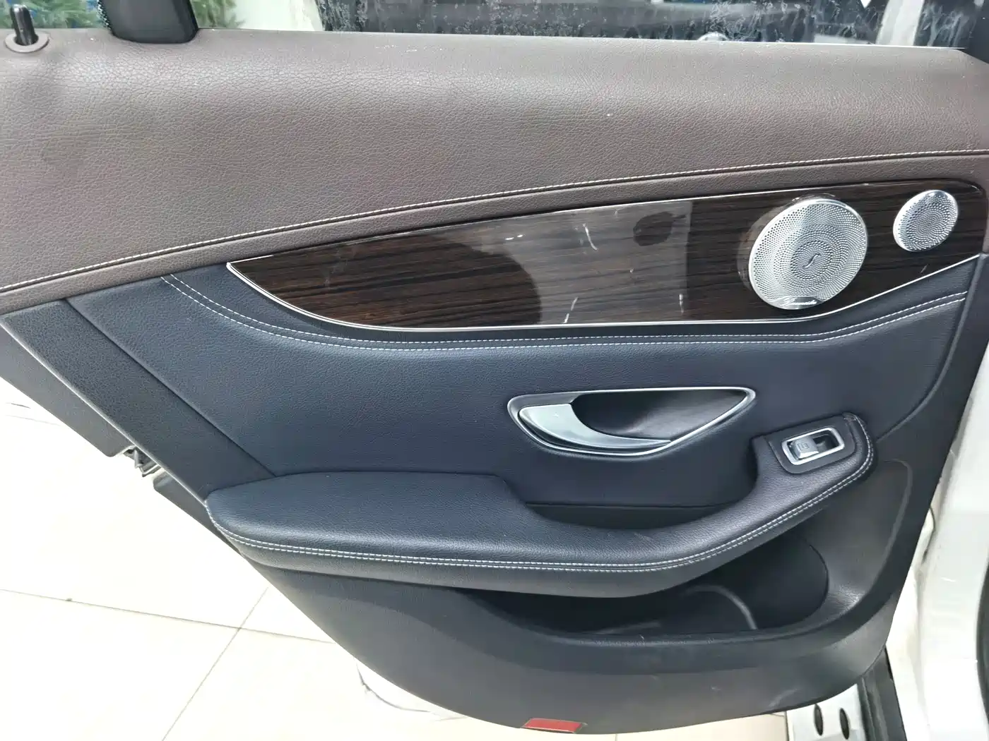 Mercedes-Benz GLC 2017 GLC 260 4MATIC Luxury фото 15