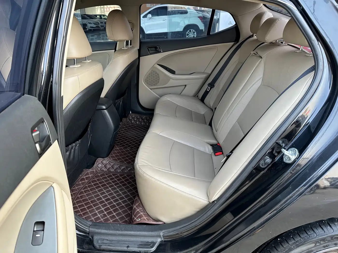 Kia K5 2015 2.0L Automatic GL фото 8