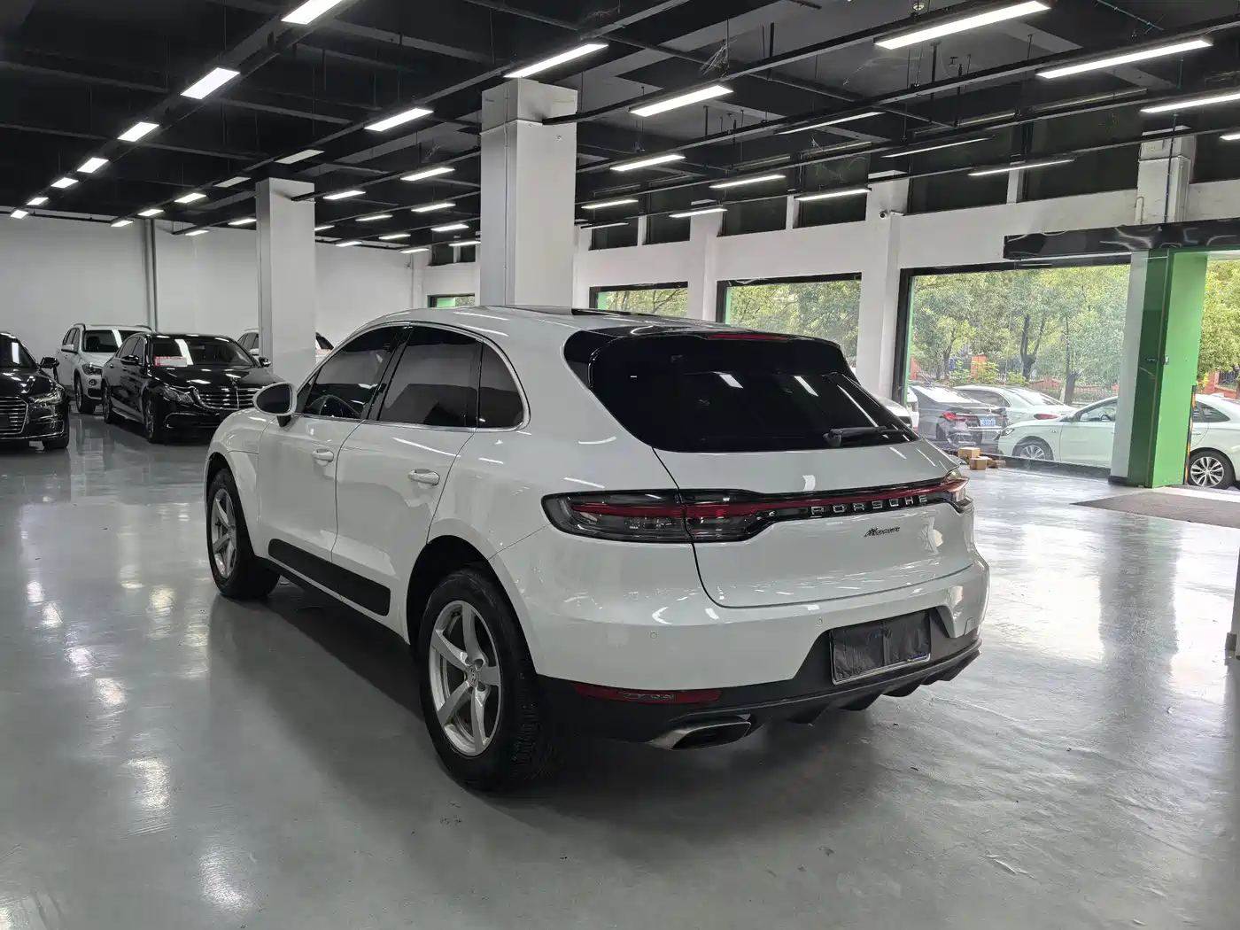 Porsche Macan 2018 Macan 2.0T фото 7