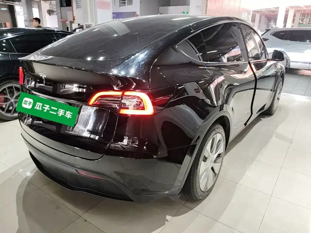 Фото 7 - Tesla Model Y