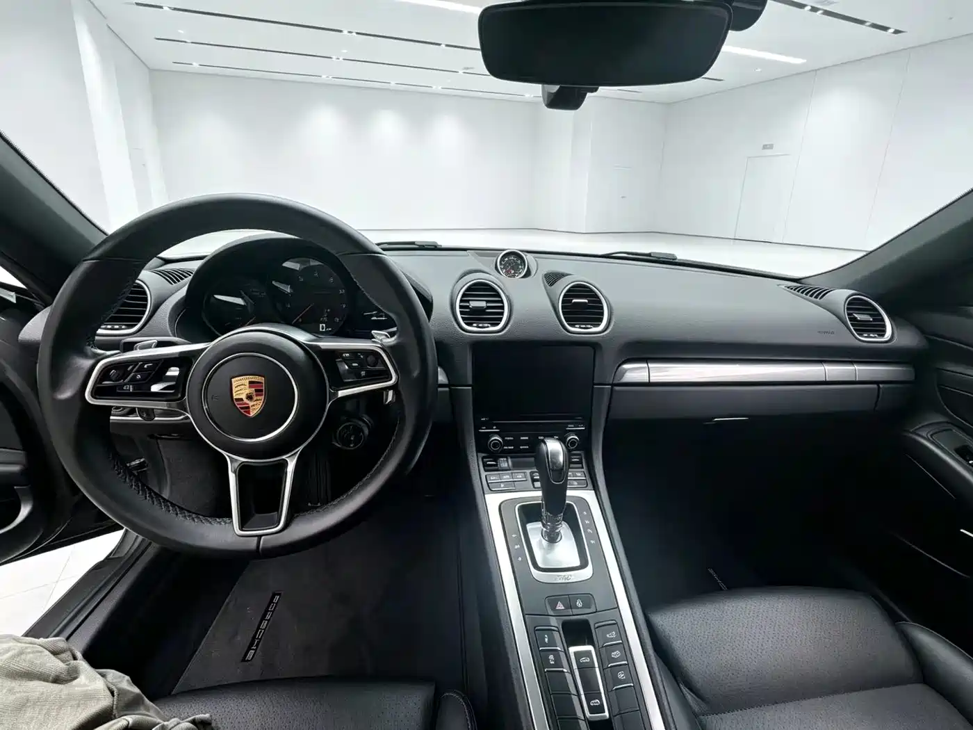 Porsche 718 2018 Boxster 2.0T фото 10