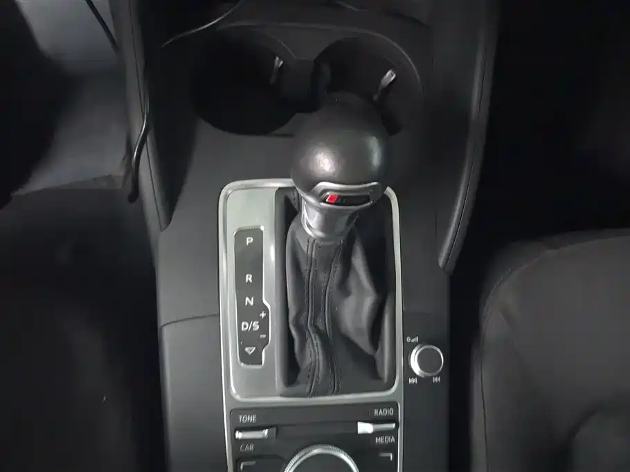Audi A3 2014 Limousine 35 TFSI Auto Comfort фото 16