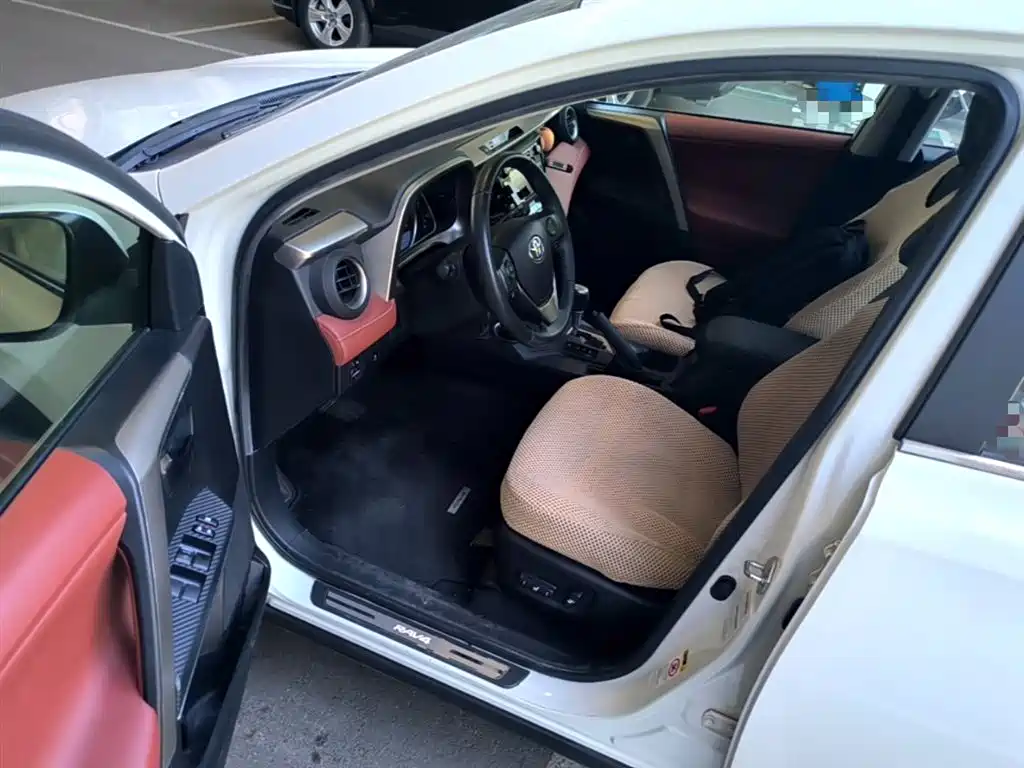 Toyota RAV4 Rongfang 2013 2.5L Auto 4WD Elite фото 16