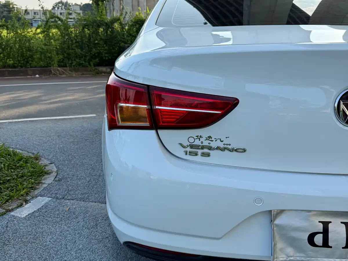 Buick Verano 2018 Sedan 15S Automatic Progressive фото 10