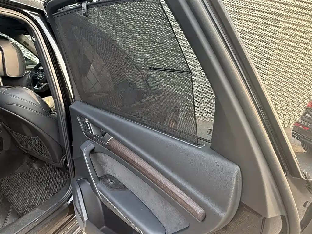 Audi Q5L 2024 Model 45 TFSI Premium Dynamic фото 6