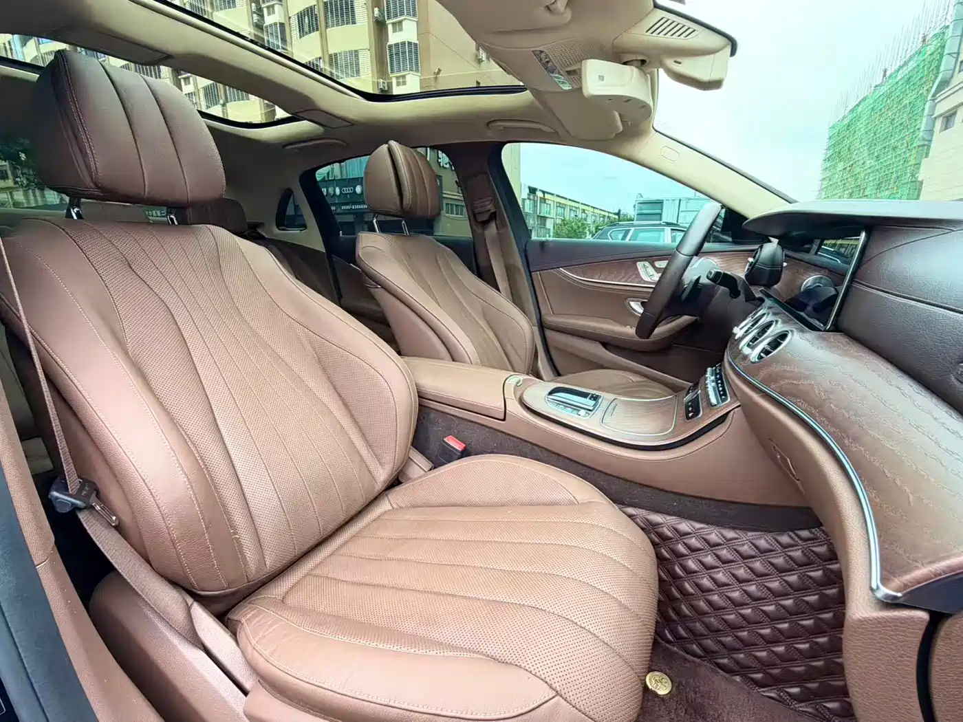 Mercedes-Benz E-Class 2020 Facelift E 300 L Exclusive фото 7