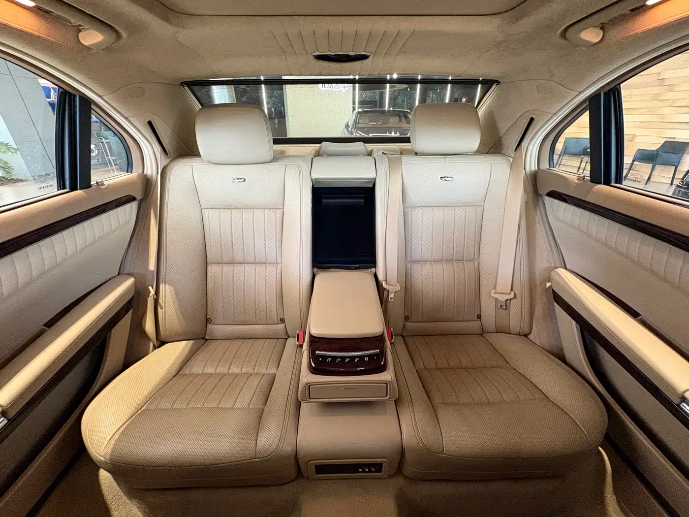 Mercedes-Benz S-Class 2010 S 600 L фото 30