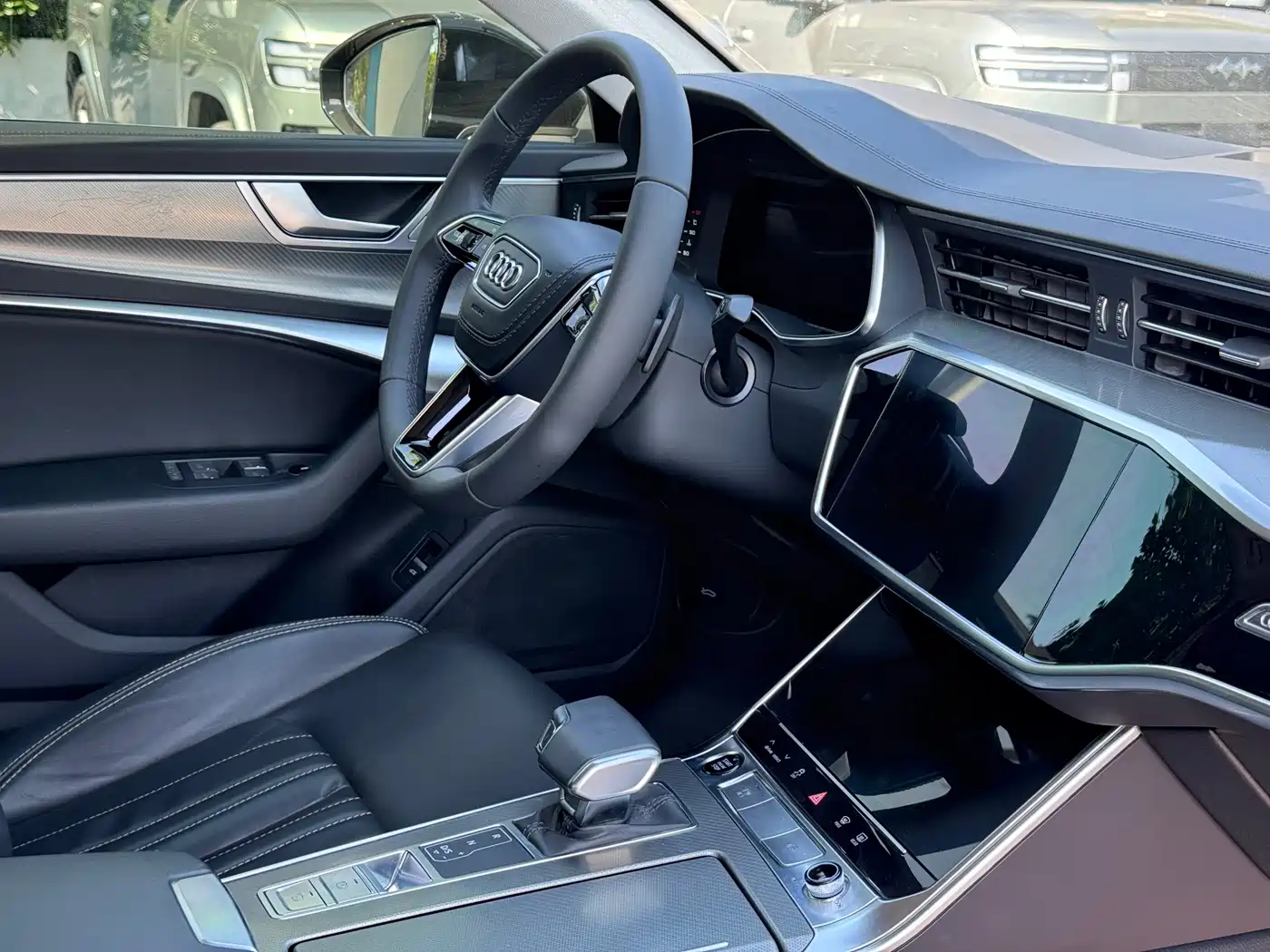 Audi A6L 2024 45 TFSI Premium Elegance фото 17