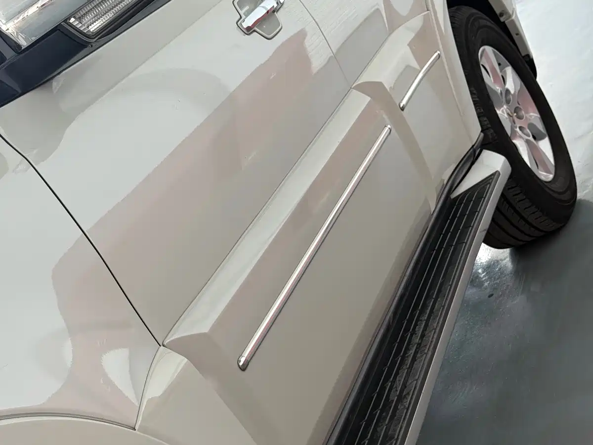 Mitsubishi Pajero (Import) 2020 3.0L Automatic Premium Edition фото 6