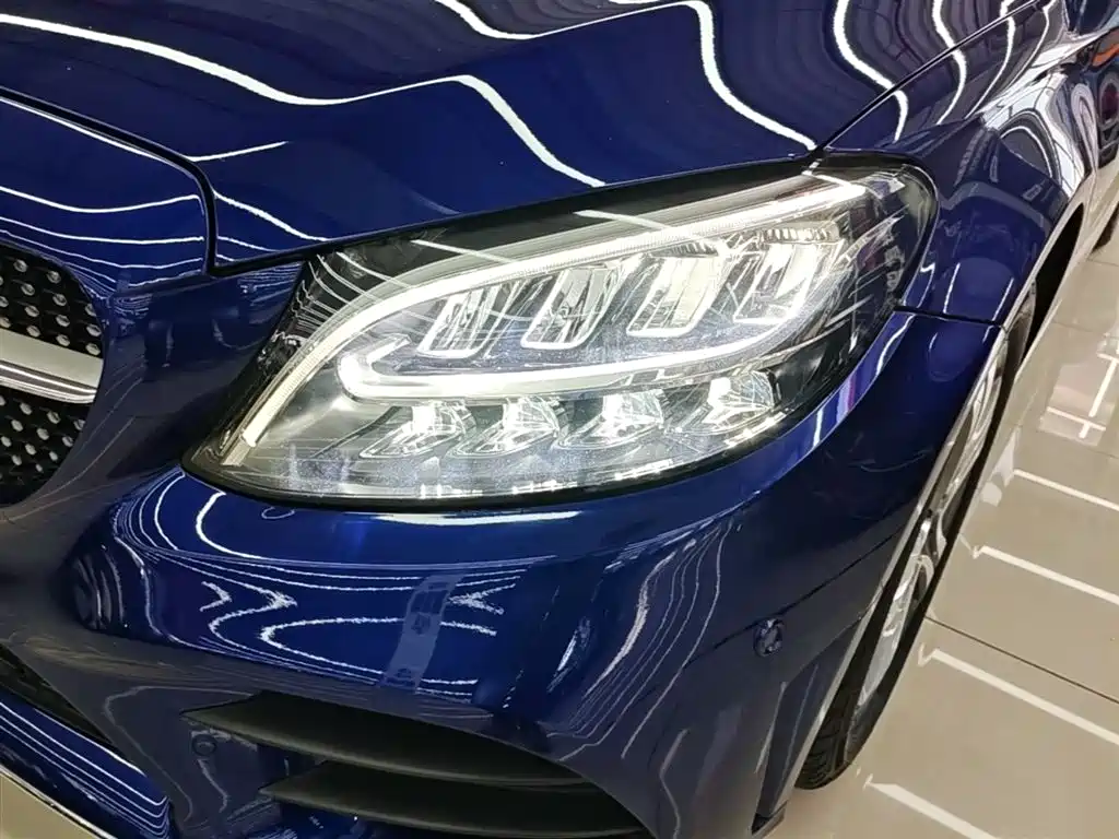 Mercedes-Benz C-Class 2020 C 260 L Sport фото 24