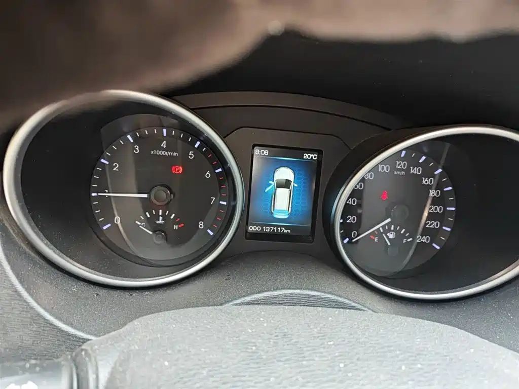 Haval H6 Coupe 2015 Model Blue Label 2.0T Manual 2WD Urban фото 8