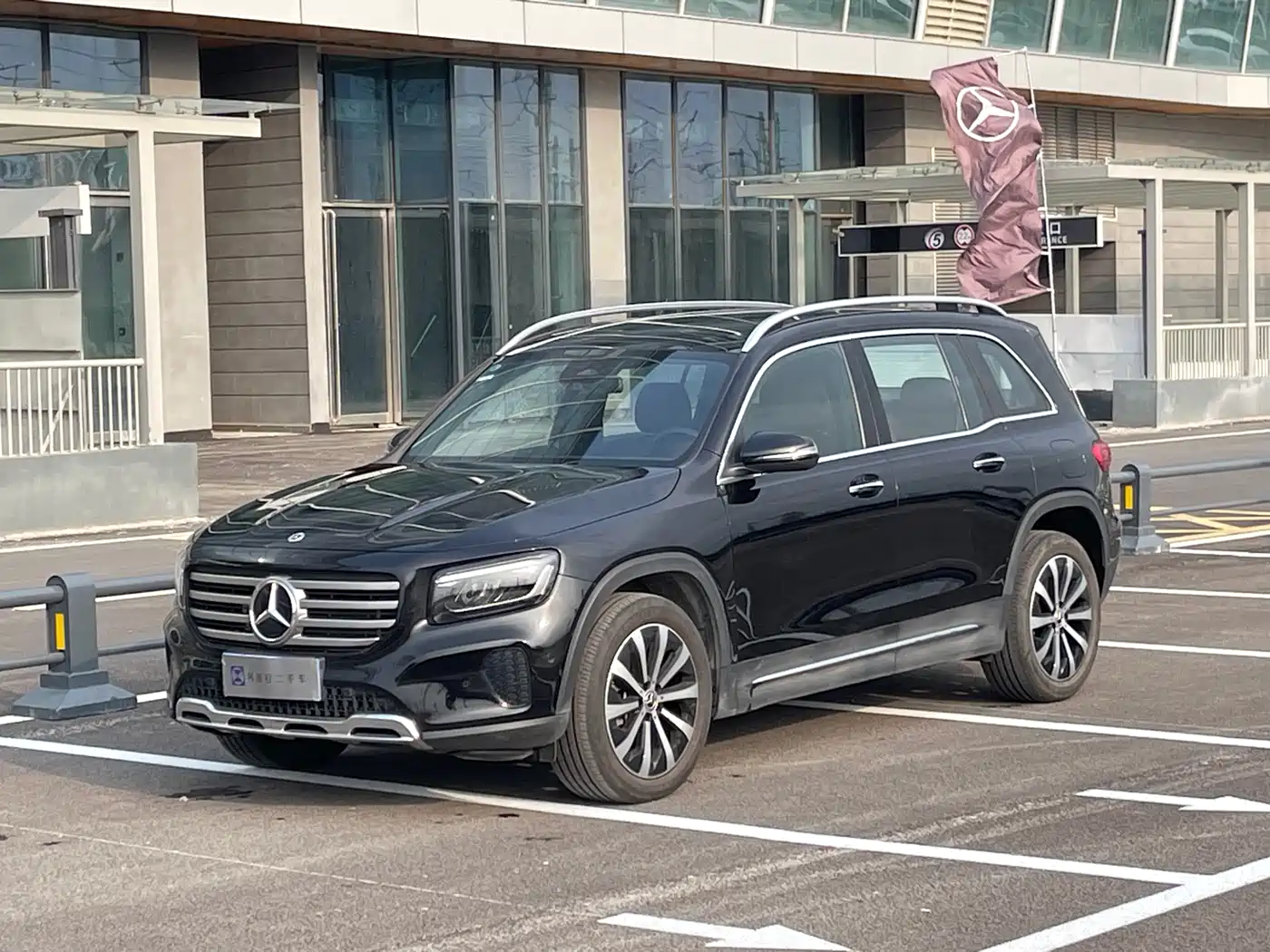 Mercedes-Benz GLB 2025 Model GLB 200 Fashion Edition