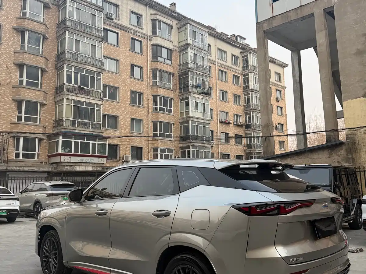 CHANGAN CHANGAN AUCHAN Z6