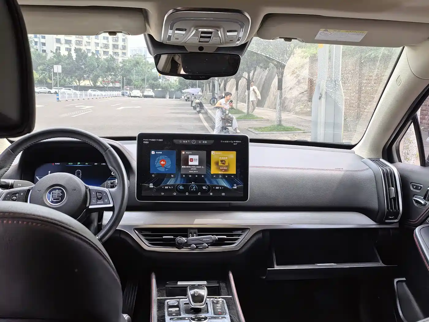 BYD Tang New Energy 2018 DM 2.0T AWD Smart Connection Genesis Edition 7-Seater China V фото 10
