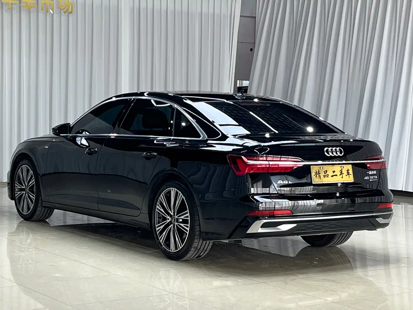 Audi A6L 2024 45 TFSI quattro Exclusive Dynamic фото 7