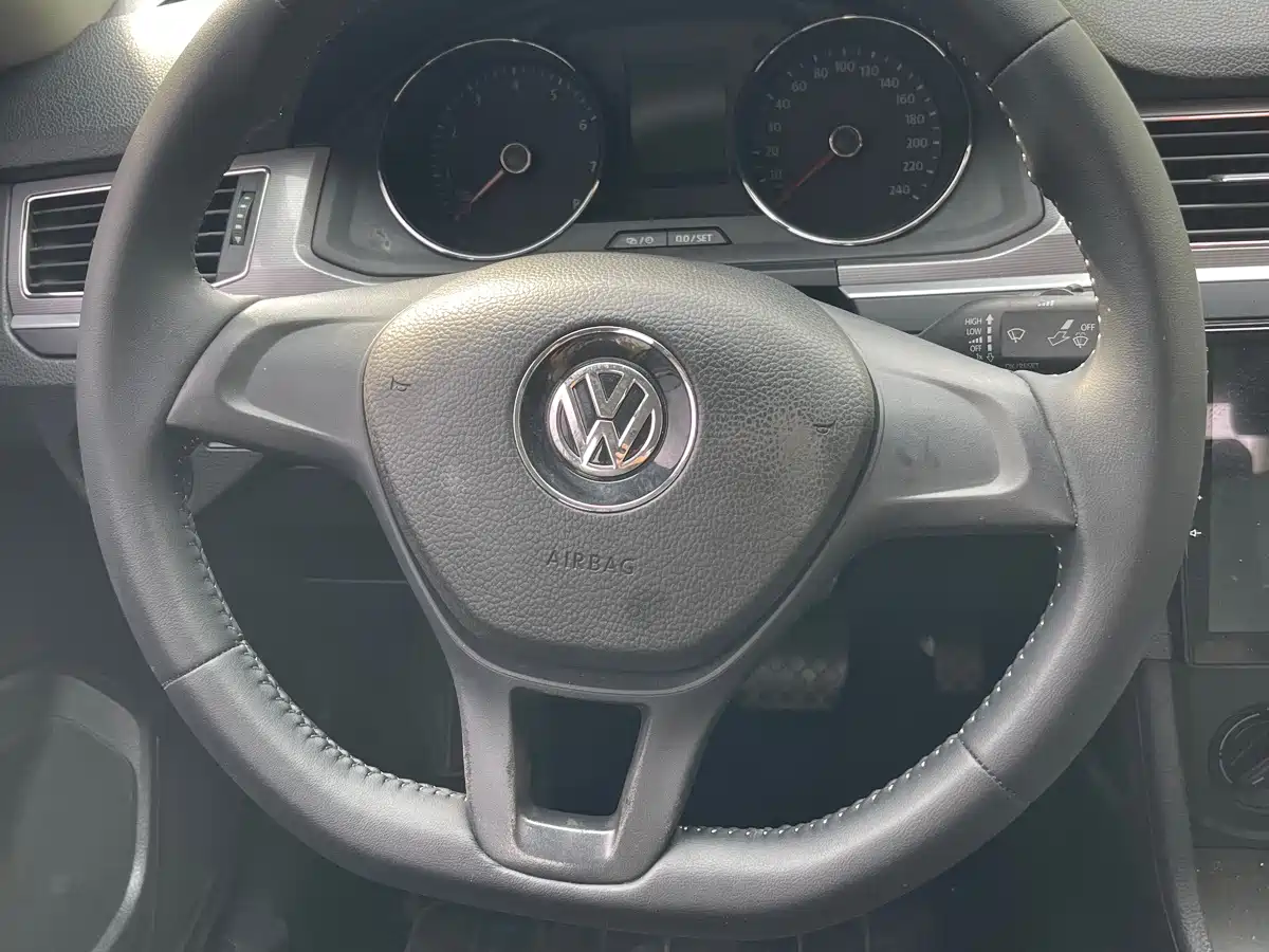 Фото 7 - Volkswagen Bora