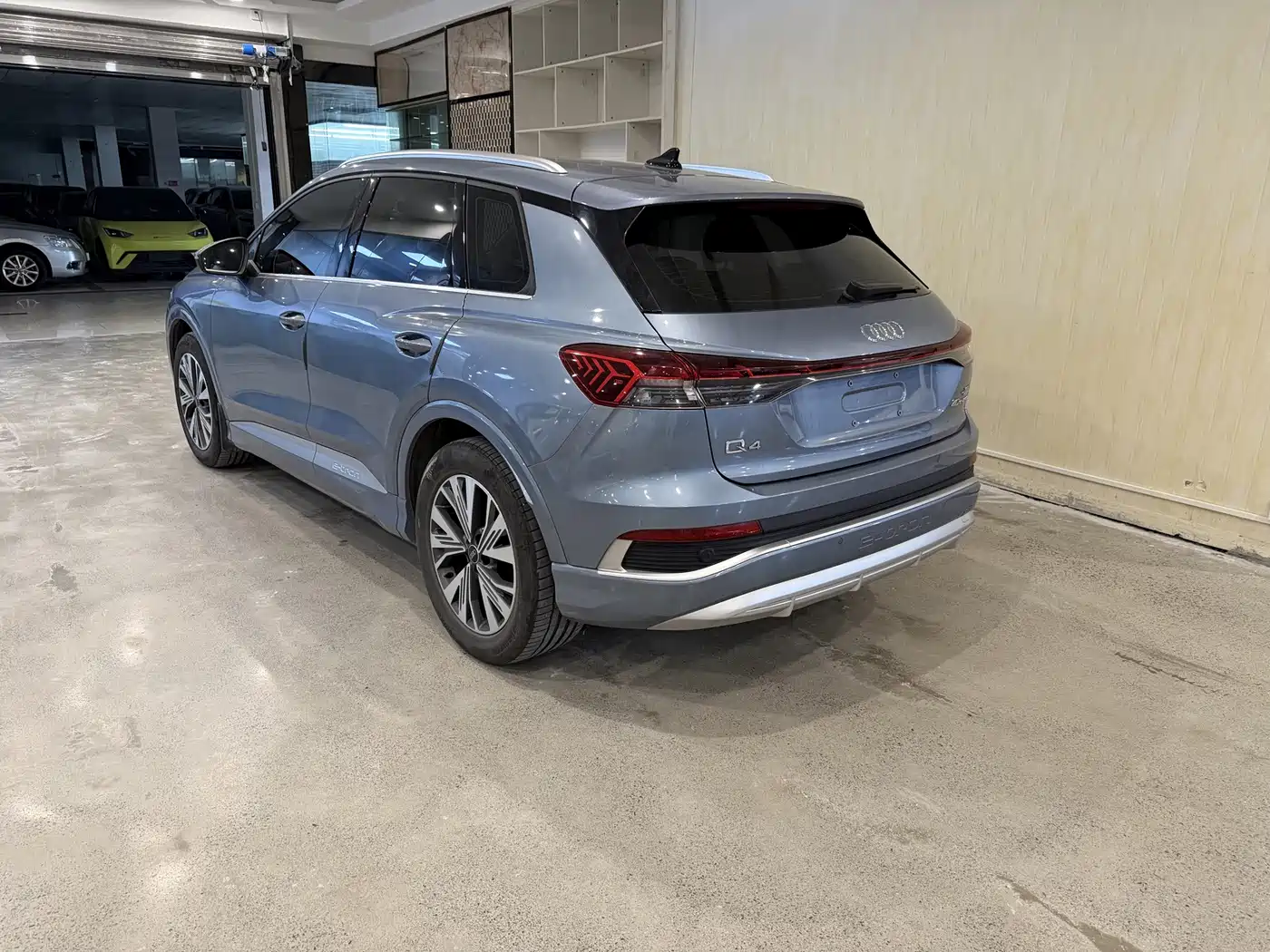 Audi Q4 e-tron 2022 2022 40 e-tron Pioneer Edition