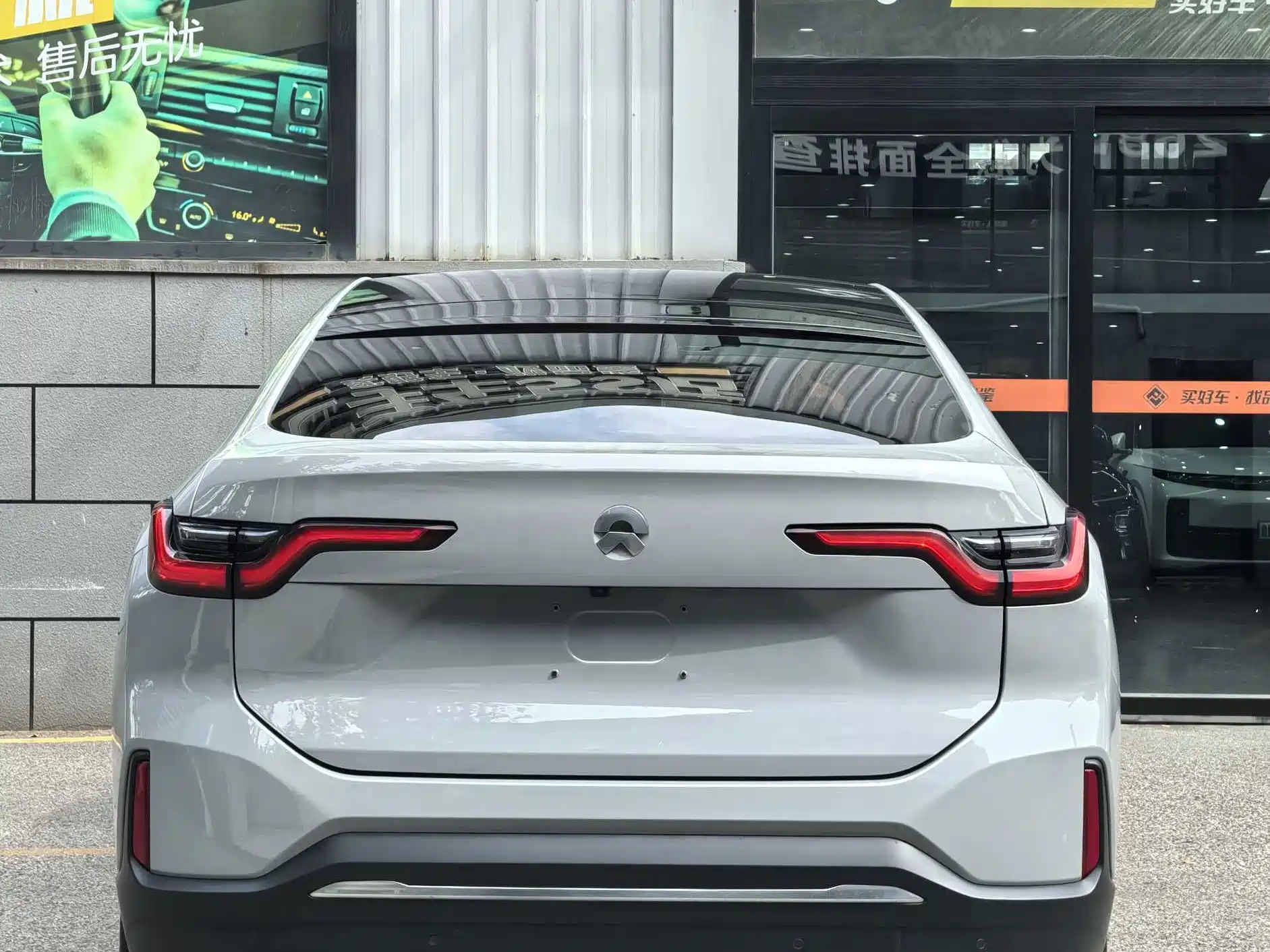 Фото 6 - NIO EC6
