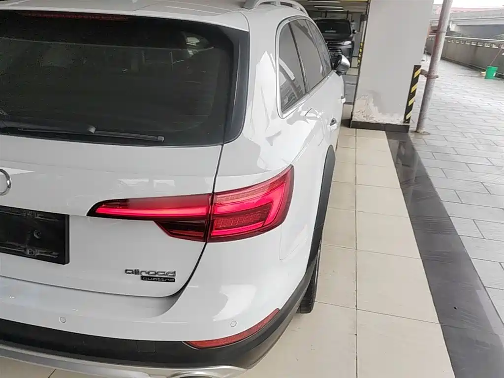 Audi A4 (Import) 2017 45 TFSI allroad quattro Fashion фото 8